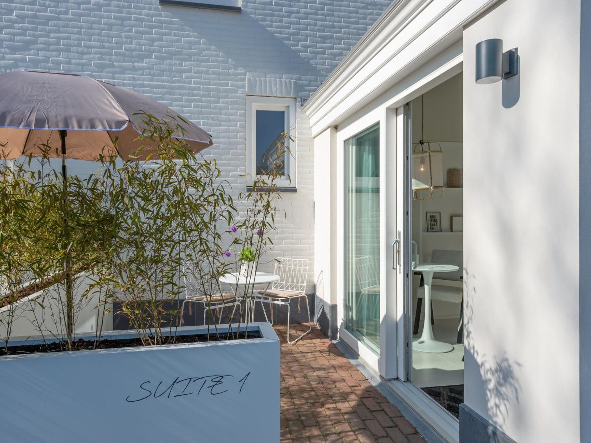 Pleasaing Holiday Home In Oostkapelle Near Centre ภายนอก รูปภาพ