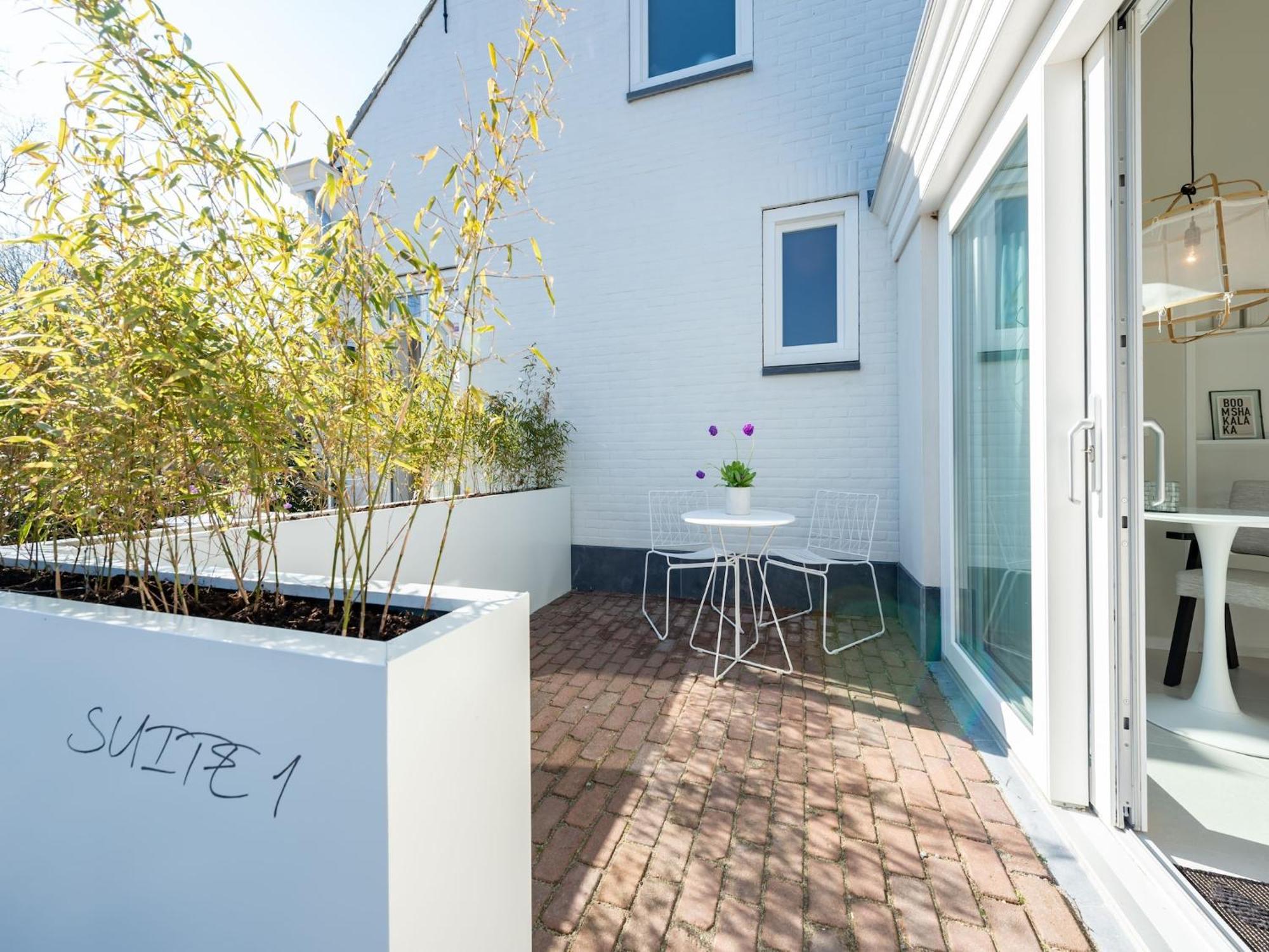 Pleasaing Holiday Home In Oostkapelle Near Centre ภายนอก รูปภาพ